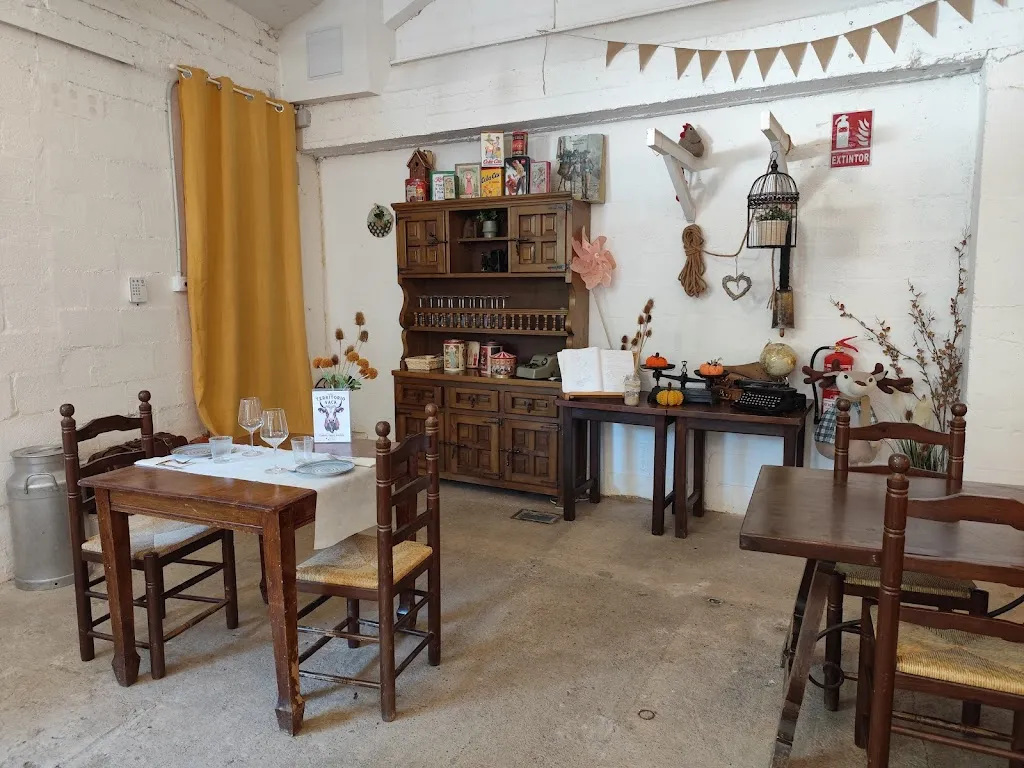 Espacio Cáscaras restaurant in Robres del Castillo