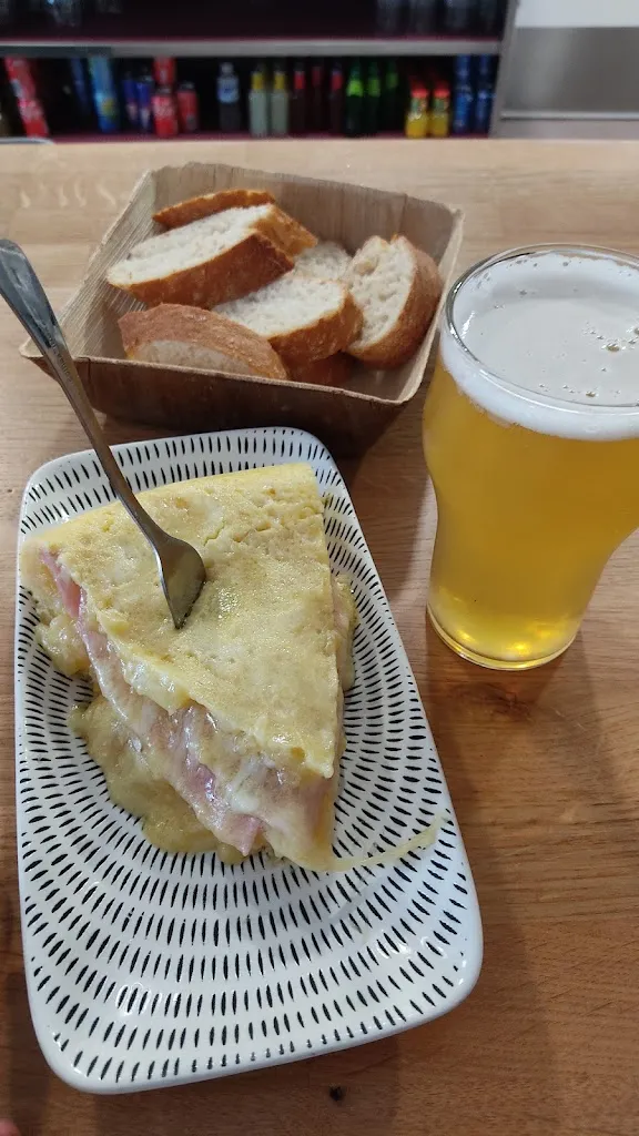 Menu_Bar Hogar del Jubilado_Pradejón_image_2