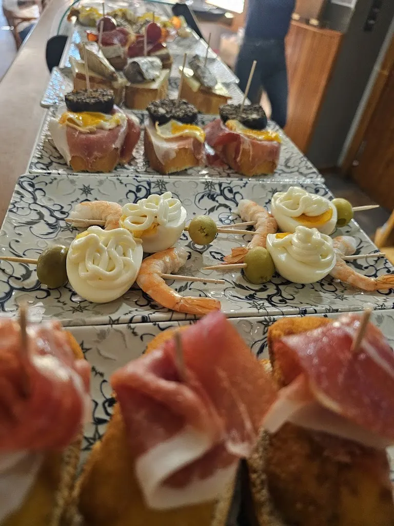 Menu_Bar Trovador del peruano en tanga ☺️_Pradejón_image_1