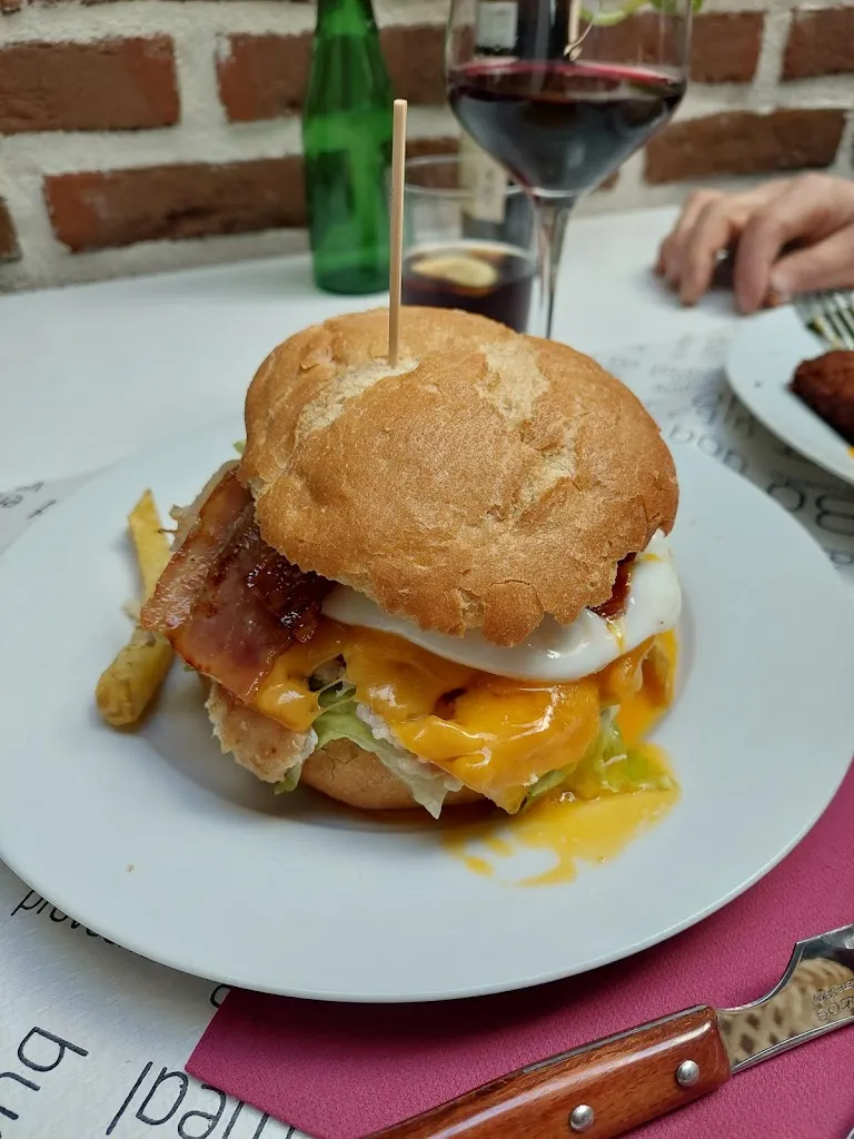 Susana Mend_Bar La Cantina_Rincón de Soto_review