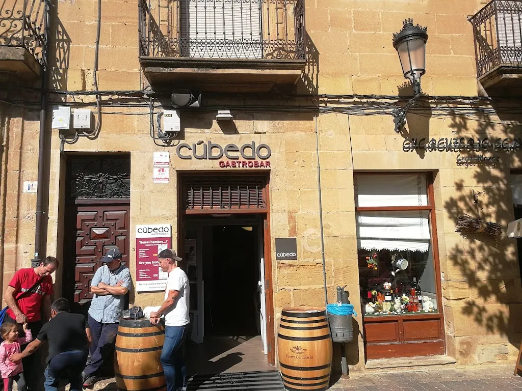 Cúbedo Gastrobar restaurant in San Vicente de la Sonsierra