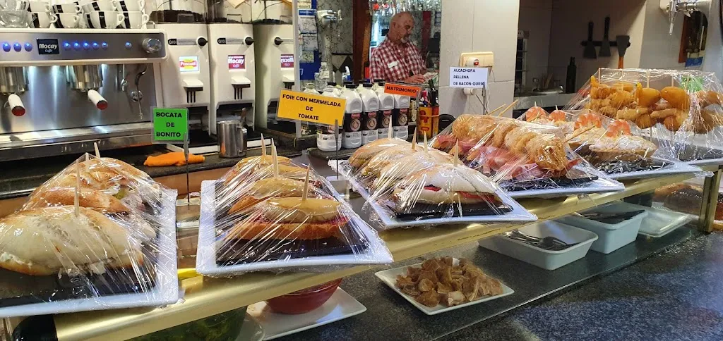 Cafeteria Bar Jesus Desayunos_San Asensio_slider_image_1