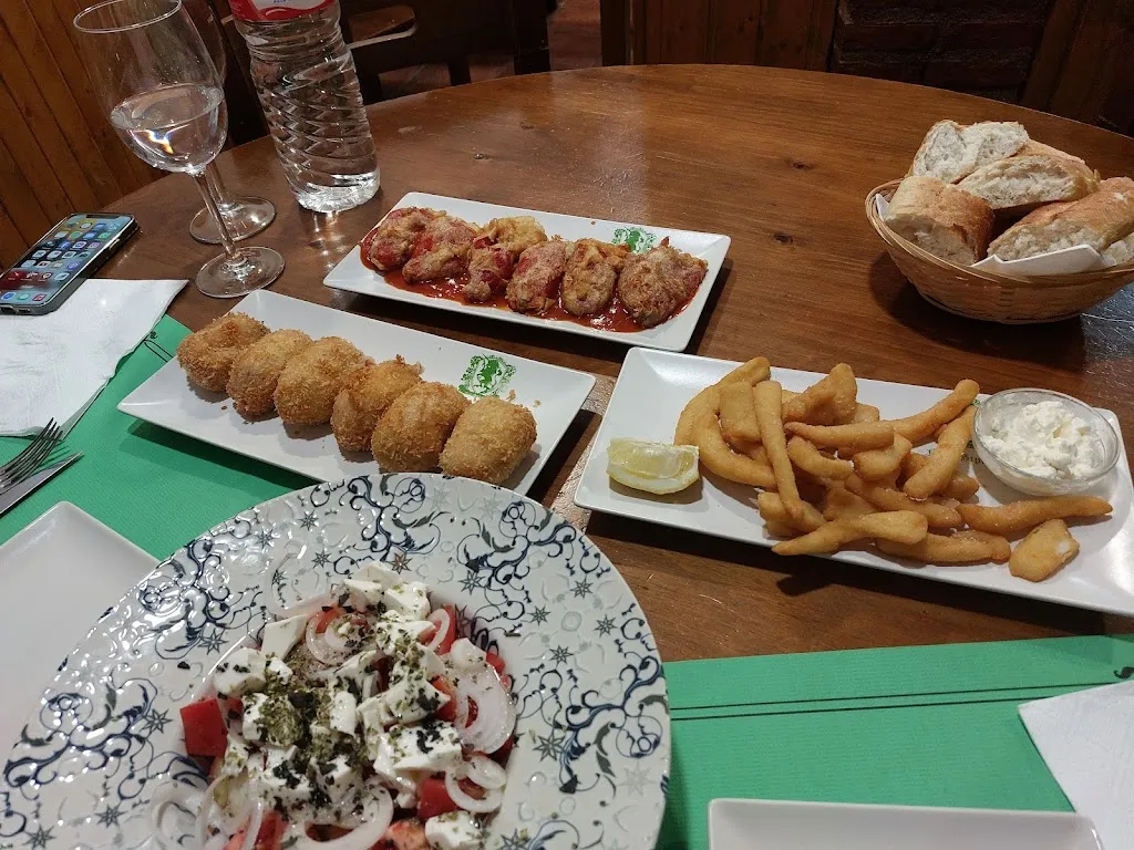 Aurore Van Calster_NK-GUIPUZCOA_Treviana_review