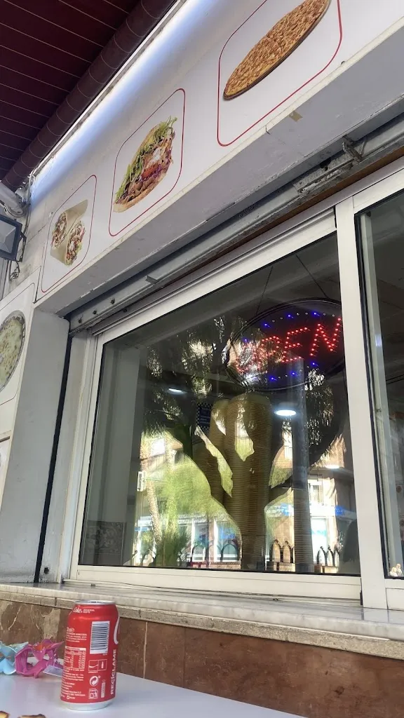 Omer Selimi_Saqi kebab pizzeria_Crevillent_review