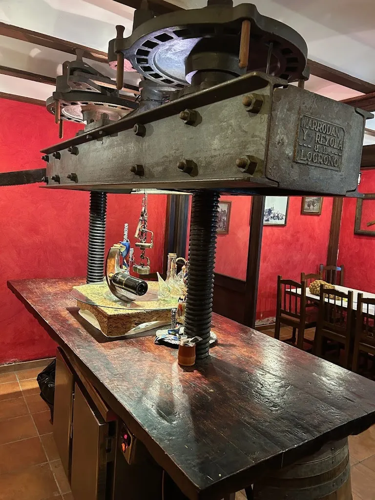 Nuria Delgado_Restaurante La Cueva del Chato_Uruñuela_review