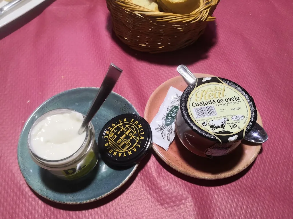 Mae T. T_Restaurante la Parra_Valgañón_review