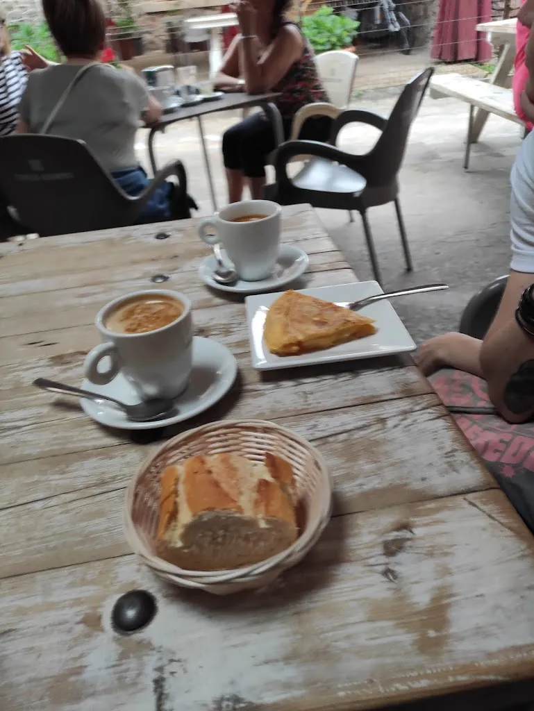 Sascha Manitz_Restaurante Casa Comidas Irene_Villavelayo_review