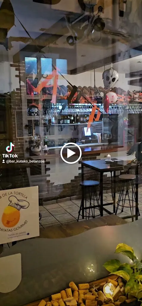 Bar Kutako_Betanzos_slider_image_2