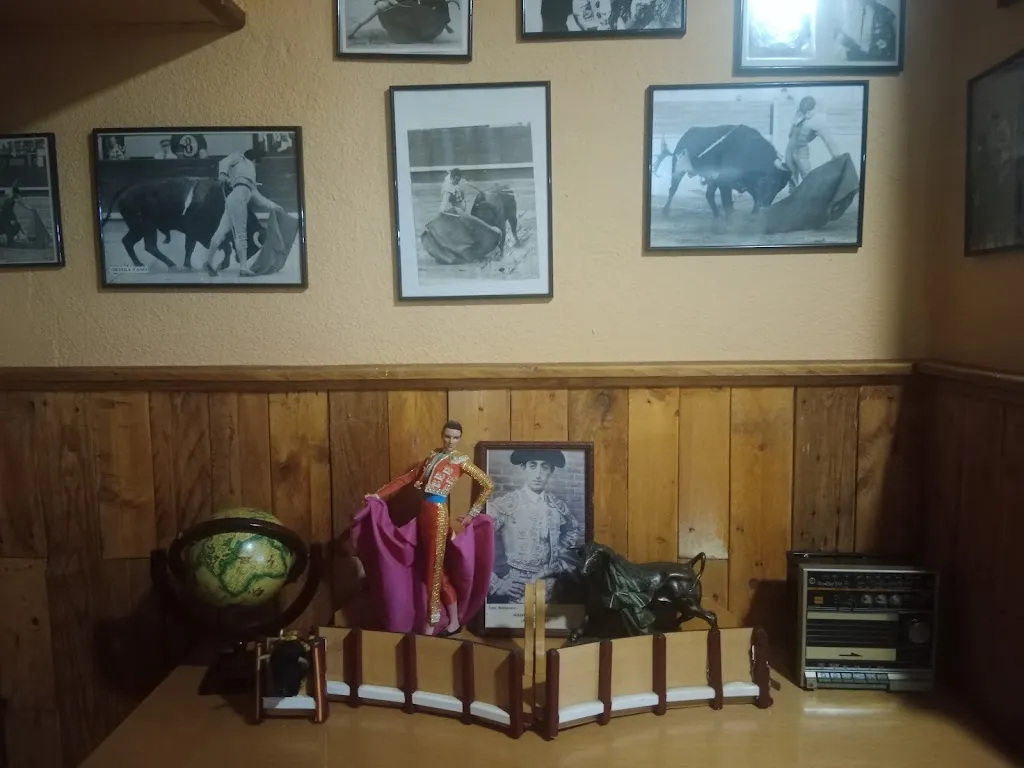 Jennifer *_Restaurante El Asador de Villarejo_Villarejo_recensione