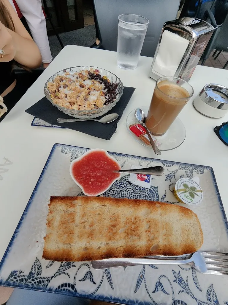 Alex Renedo_Santorini SR_Villarejo_review