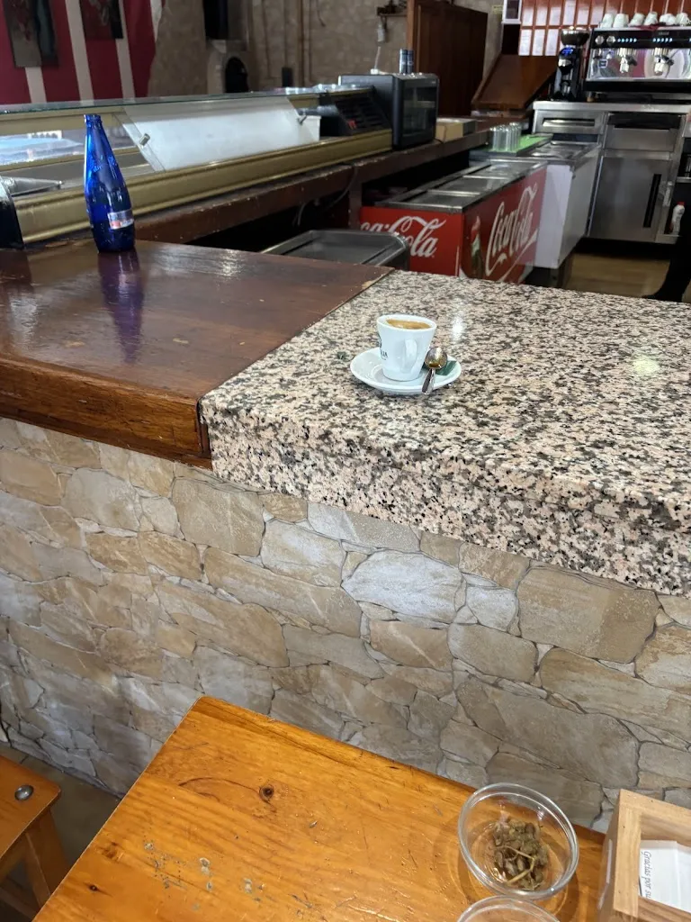 Alba Granados_Bar Centra_Villarejo_review