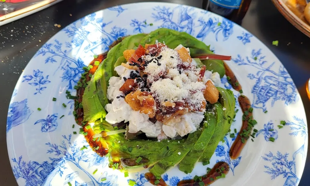 Menu_Antigua Embajada_Antigua_image_8