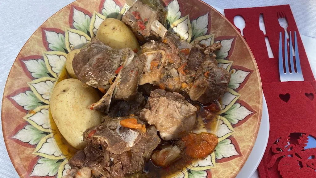 Dzintra Atstaja_Arte-Gaia Restaurante BioTasca_Artenara_review