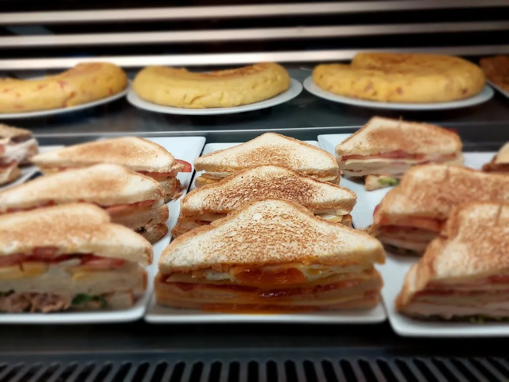 Cafe bar Carmen_Santo Domingo de la Calzada_slider_image_3