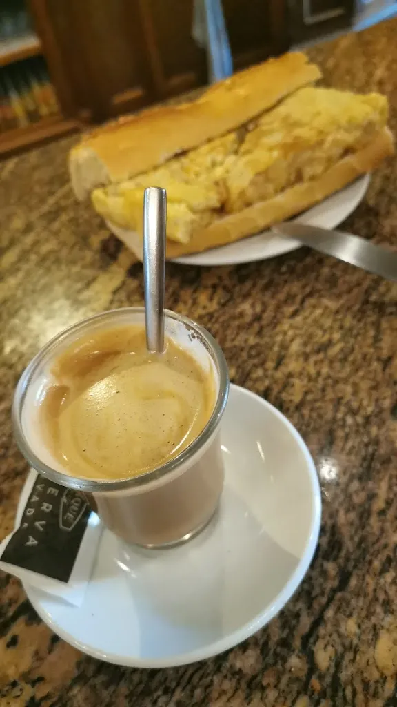 Laura Gares_Medievo_Santo Domingo de la Calzada_review