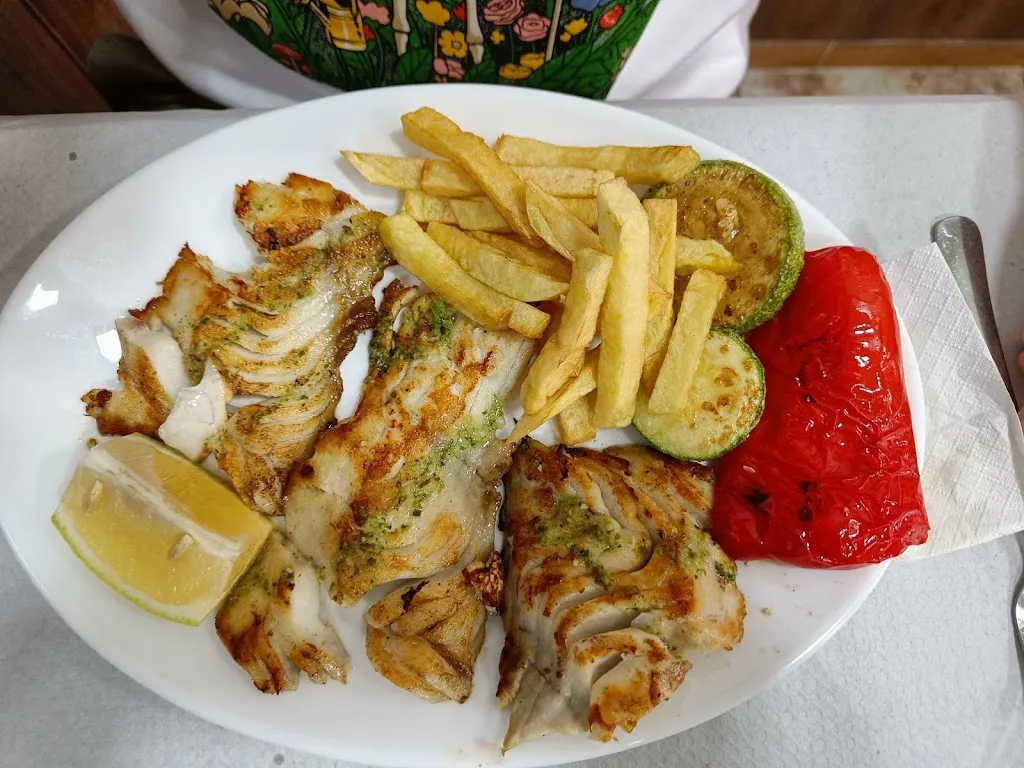 Riikka V_ORIGINAL COUSINS RESTAURANTE_Aldea de San Nicolás La_review