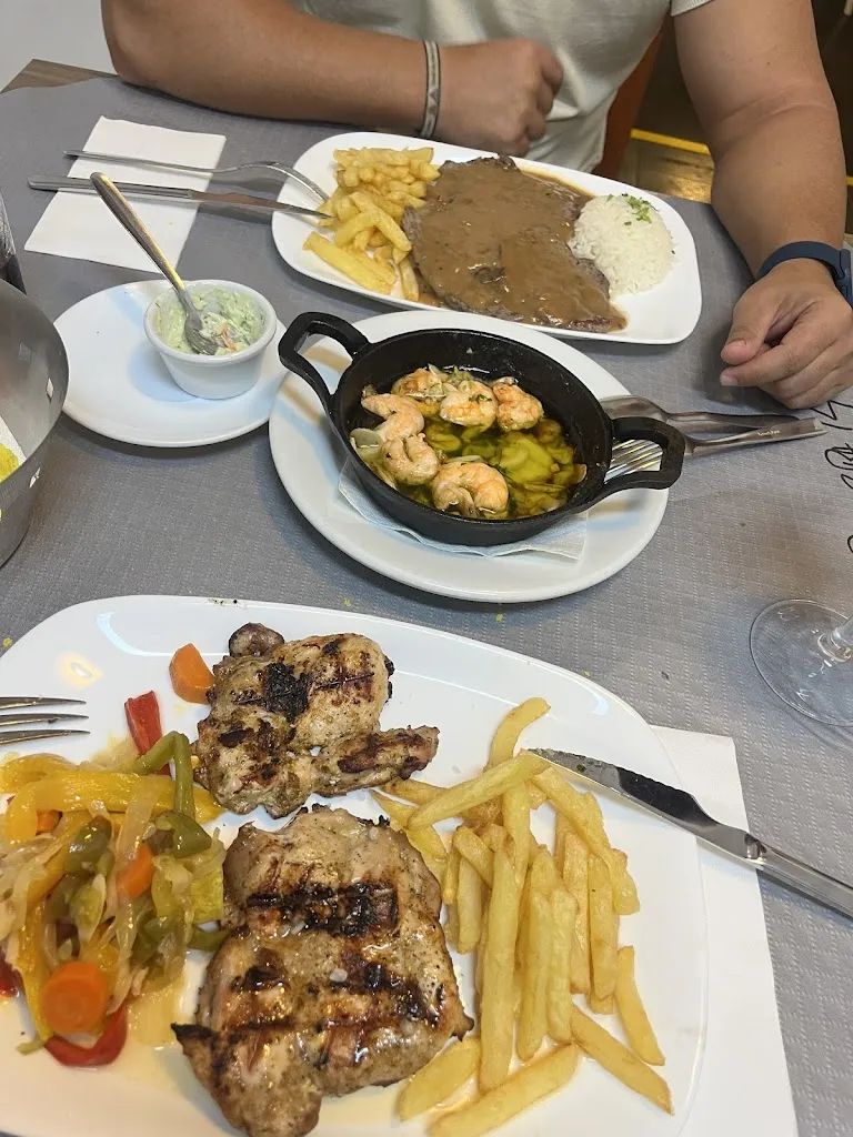 Desiree Vega_RESTAURANTE GRILL DONDE JOSE *El CAZADOR*_Agüimes_review