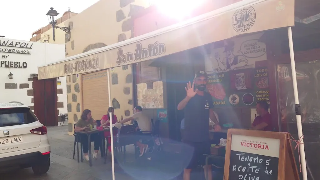 Ivan Kuprijanov_Bar Terraza San Antón_Agüimes_review