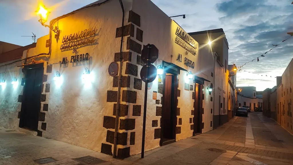 HabaNapoli pizza experience by Mi Pueblo restaurant in Agüimes