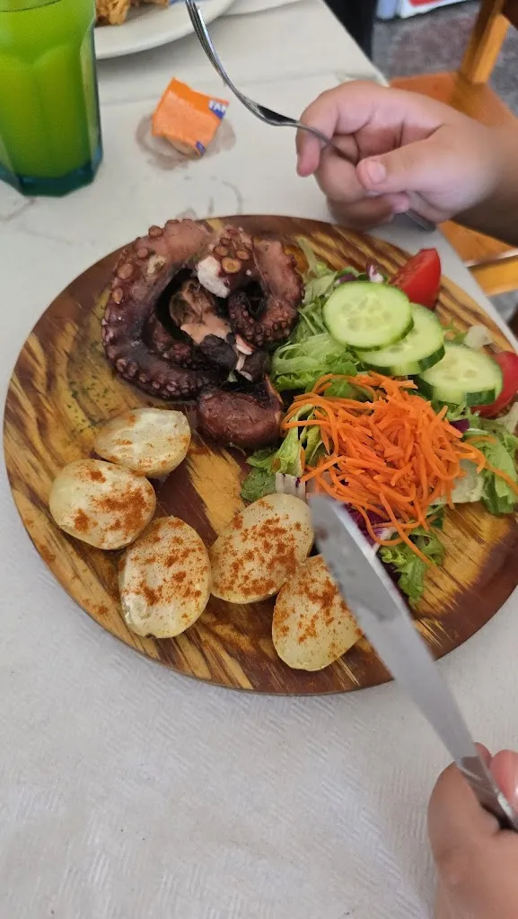 Marcela Petrzel_Café del Mar ajuy_Betancuria_review