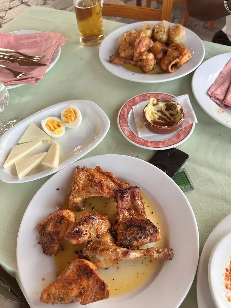 Layla pointer_Restaurante La Palmita_Agaete_review