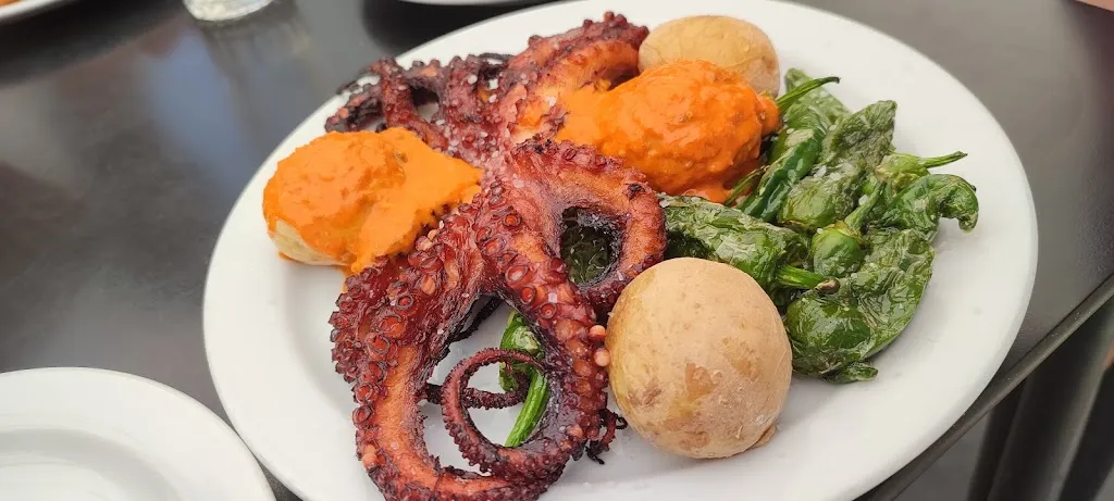 El Surtidor tapas_Agaete_slider_image_2