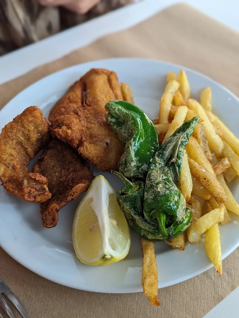 Eston Stone_Bar El Solar Agaete_Agaete_review