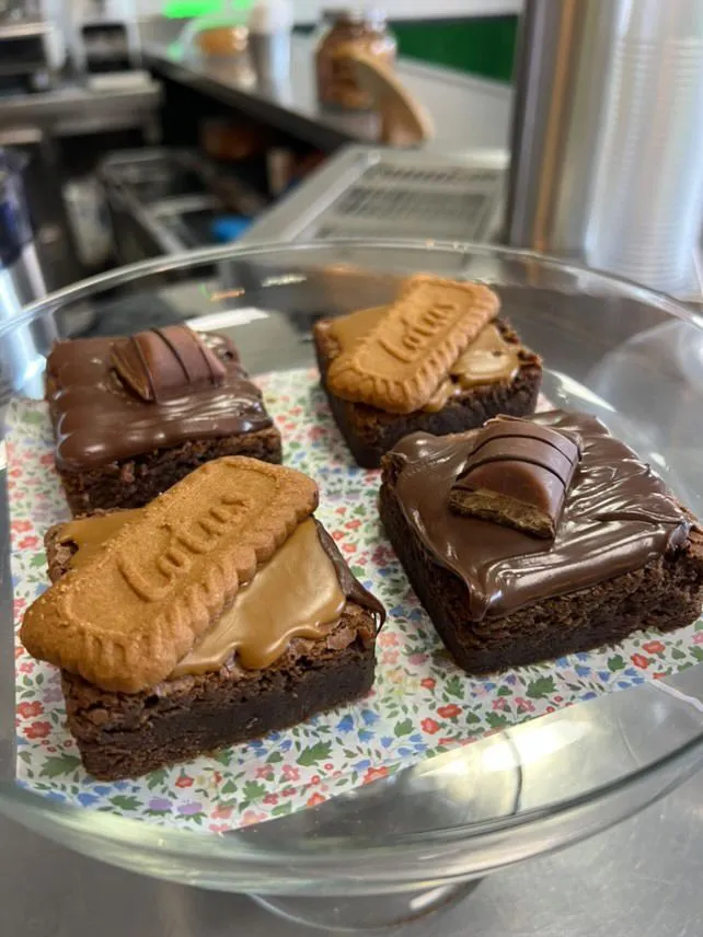 Perro negro_Agaete_slider_image_2