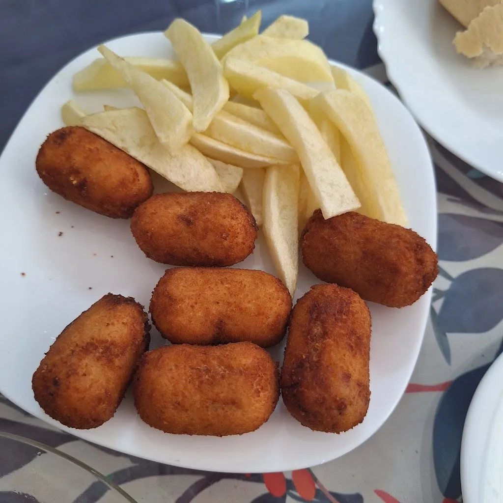 Kama Marusarz_Bar La Palma_Agaete_review