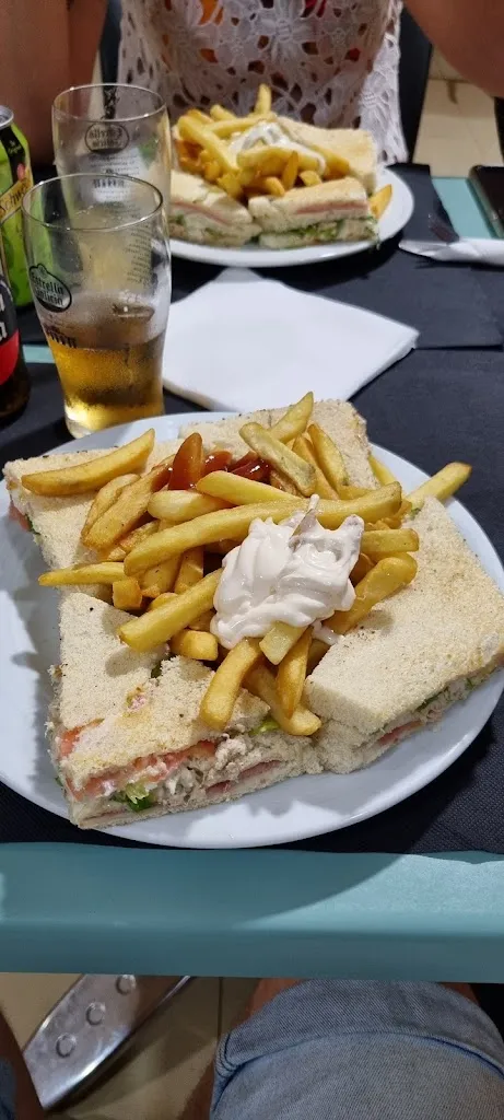 Vincent Uljé_Pizzeria - Piscolabis La Cabaña_Agaete_review