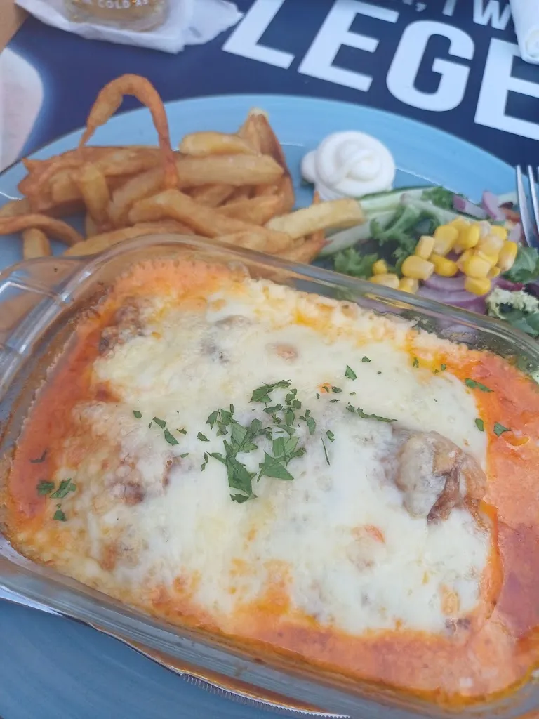 Christine_Retro Bar & Restaurant_Corralejo_review