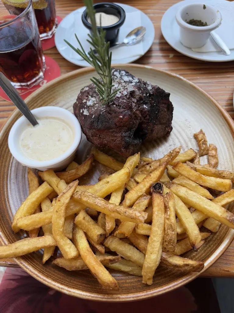 Alannah Carey_El Rincón - Restobar Argentino_Corralejo_review