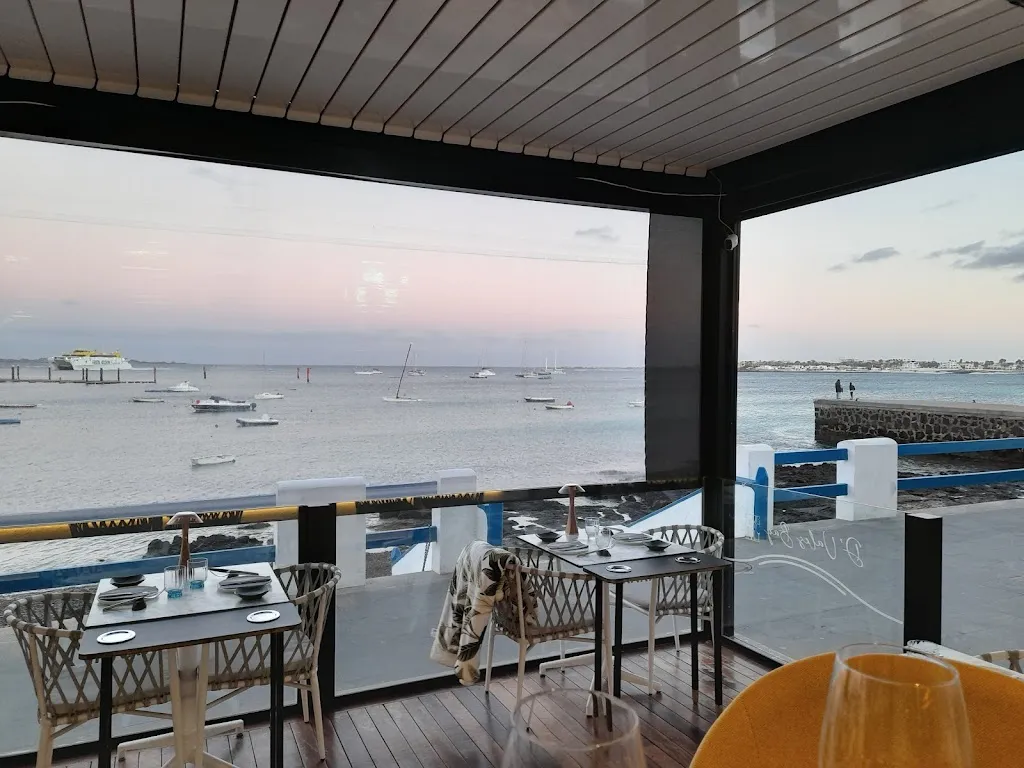 D’Vales Bay restaurant in Corralejo