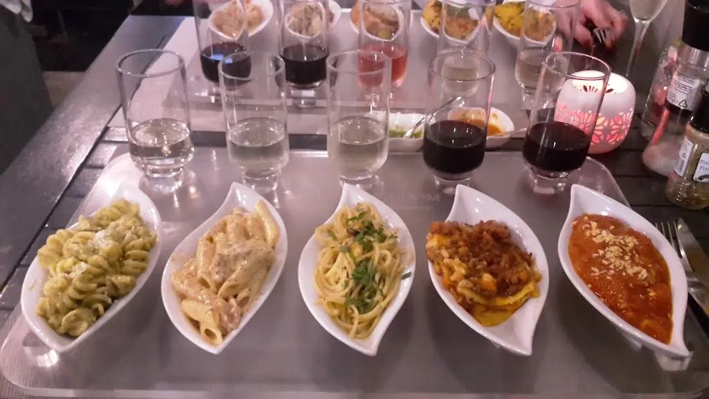 Menu_Land of Freedom restaurante y tapas bar_Corralejo_image_8