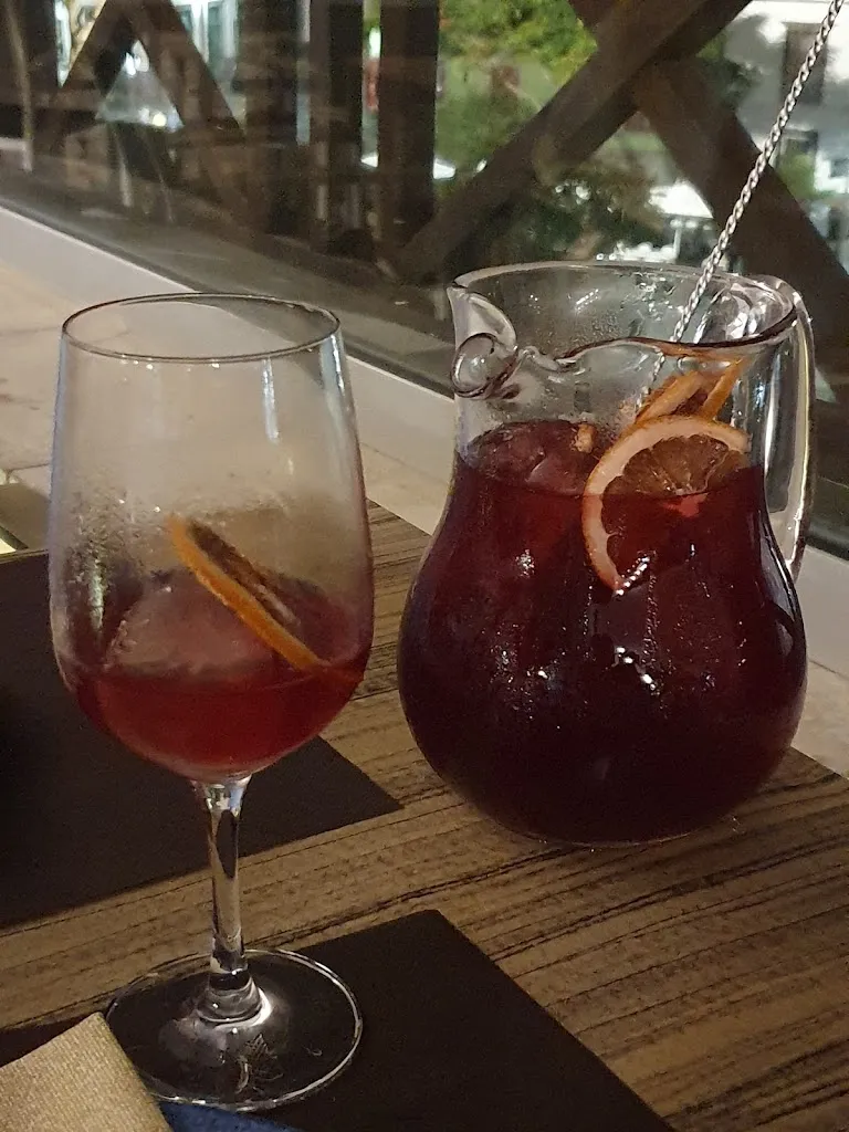 Menu_Emblemática Rooftop_Arucas_image_6