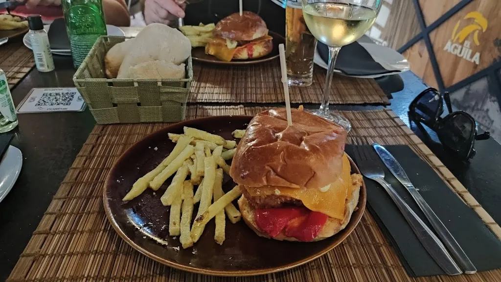 Анастасия Крув_Restaurante Entre Duelas y Tapas_Arucas_Bewertung