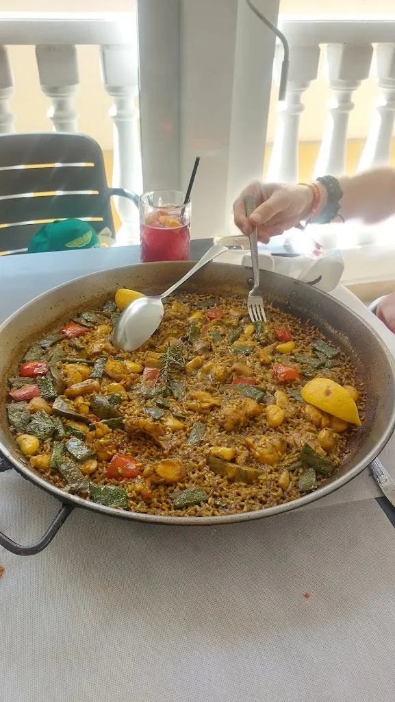 Emma Turnbull_DeniArròs Les Marines_Denia_review