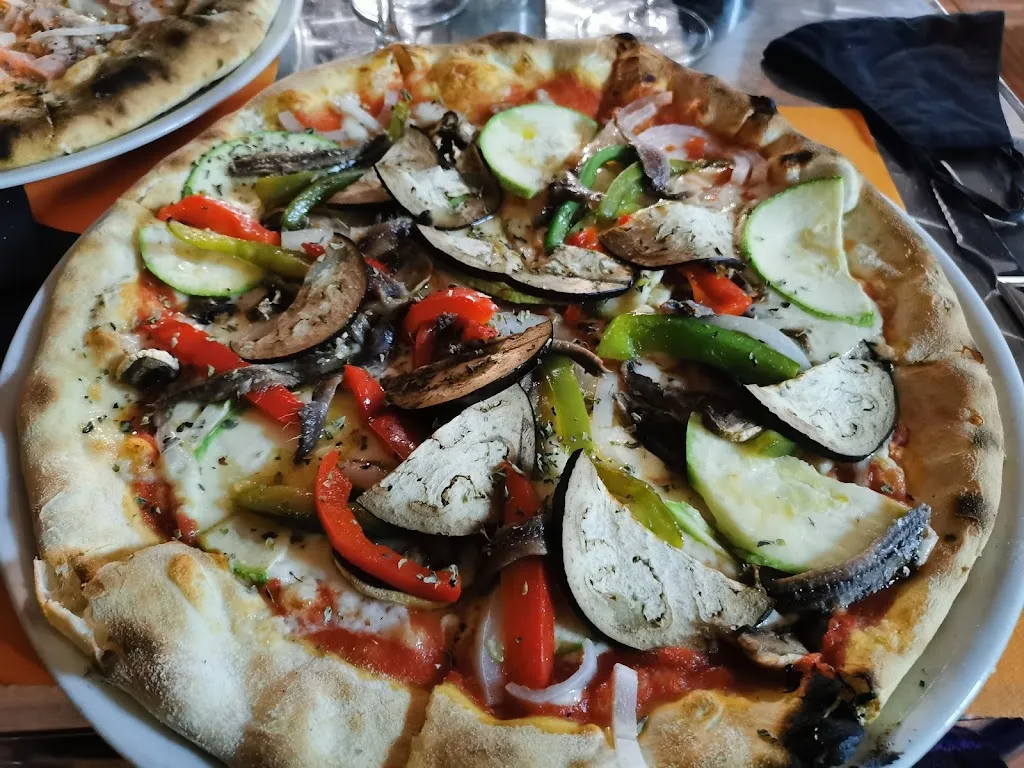 beata wojciechowska_La Chimenea, Restaurante Y Pizzeria_Arucas_review