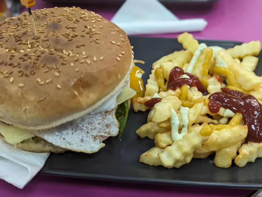 Evgeniia Uter_Cafetería Churrería Mi Julliet_Arucas_review