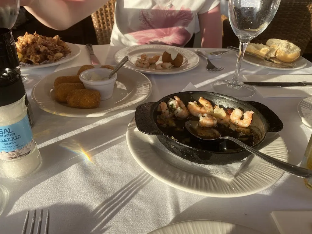 Mel Forrest_Restaurante Doña Lola_Costa Teguise_review