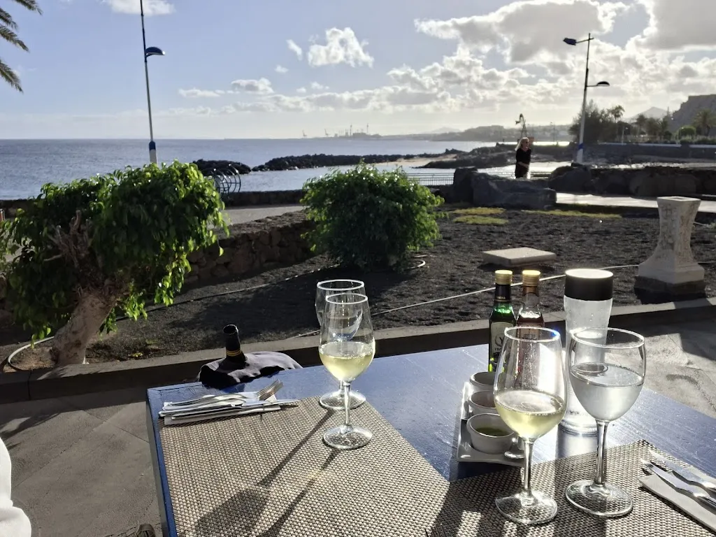 Restaurante Doña Lola_Costa Teguise_slider_image_2