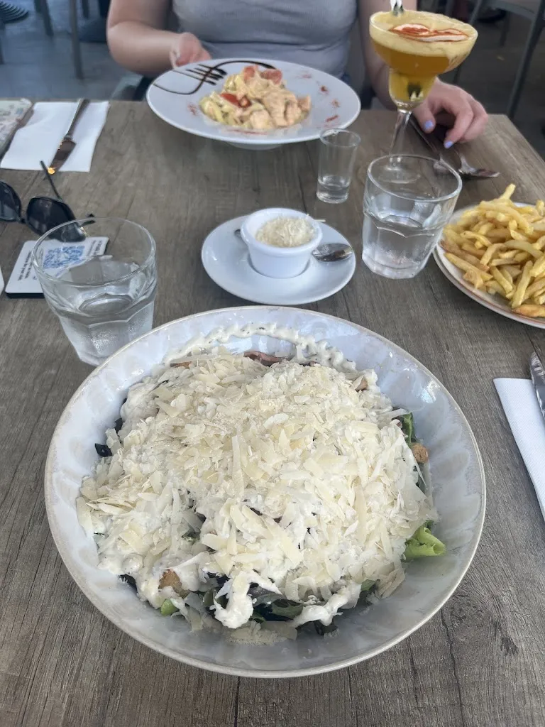 Jodie Vance_La Terraza Grill_Costa Teguise_review