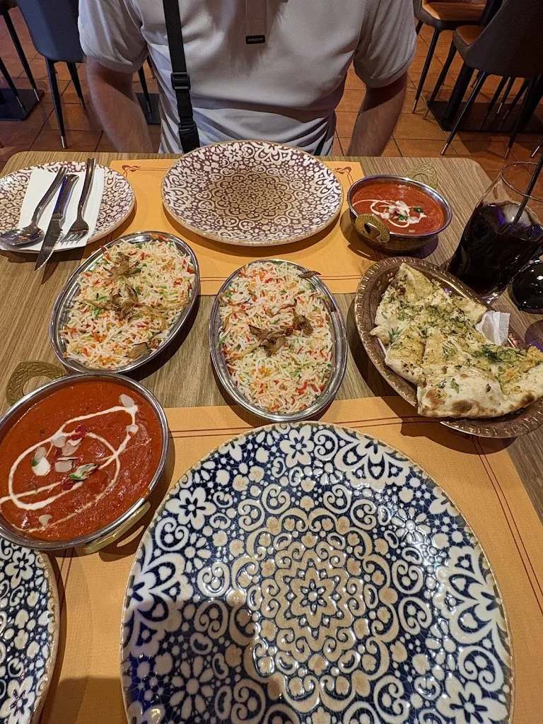 Carly Gayle_Masala Lounge Indian Restaurant & Bar_Costa Teguise_review