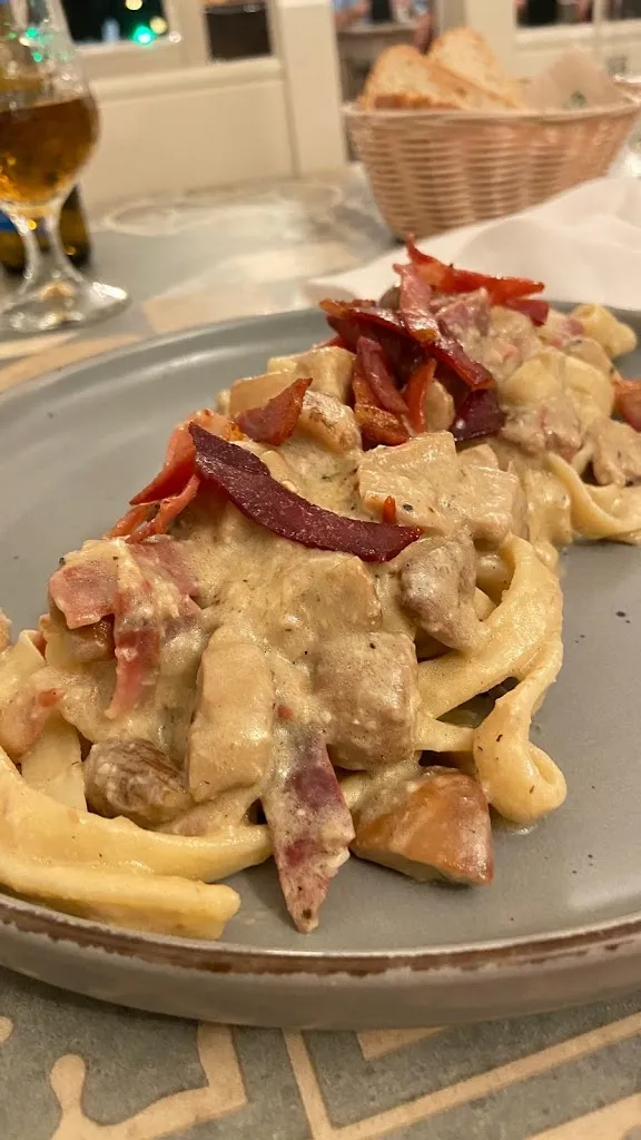 Sox the cat_Osteria Antichi Sapori_Costa Teguise_review