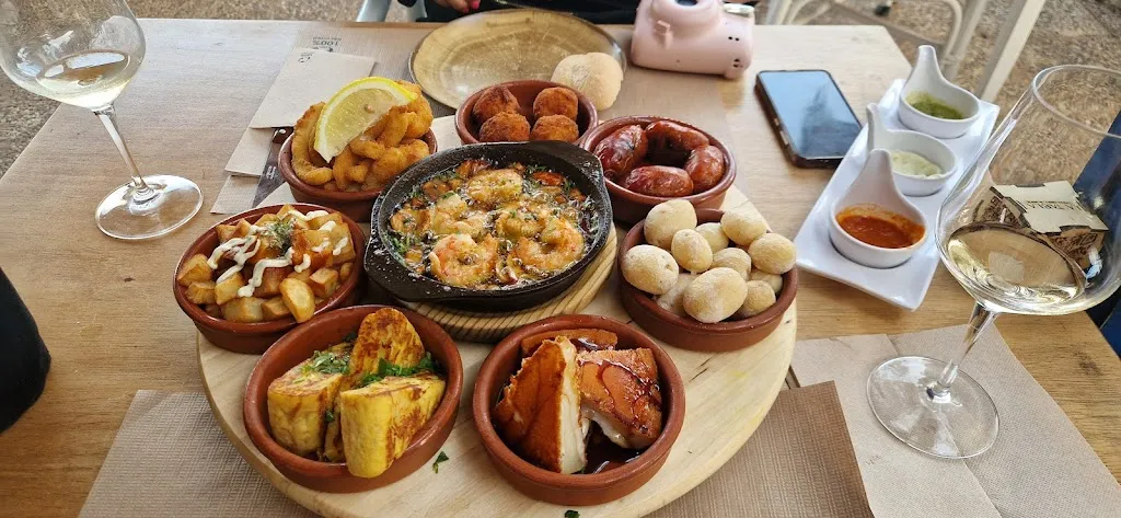 James Allan_La Tabla_Costa Teguise_review