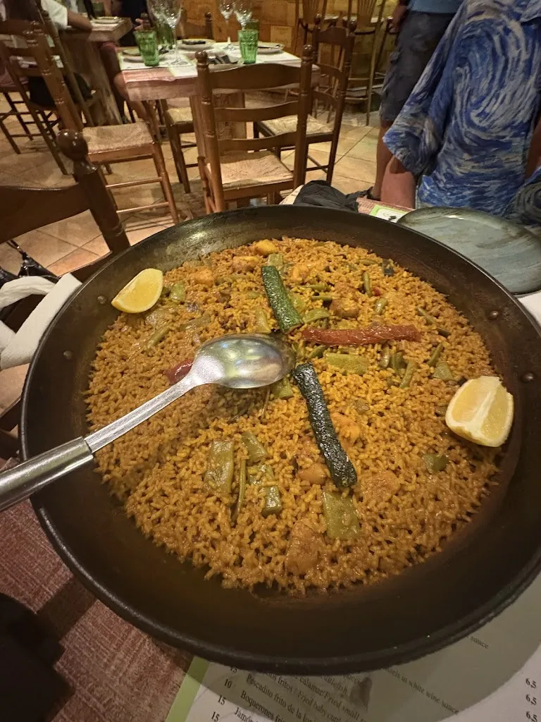 Mia Murray_Tasca Les Monges_Denia_review