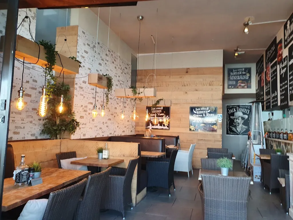 Jack Daniel's Bar_Costa Teguise_slider_image_1