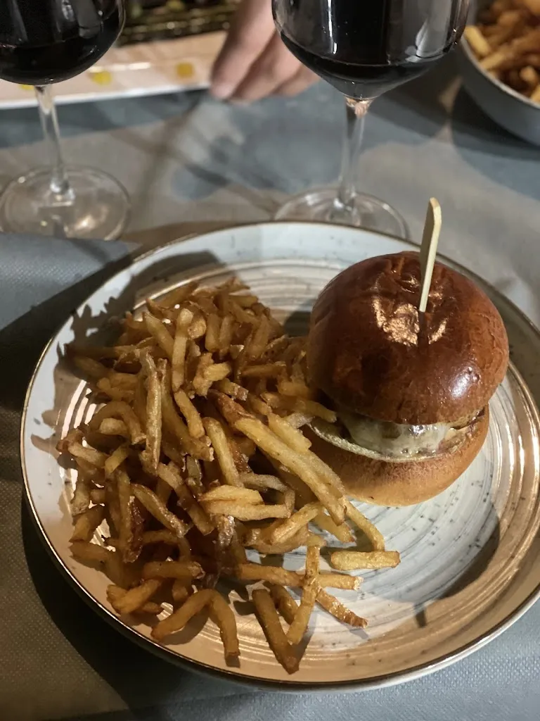 Suscribe-To-TheAkSo - brawl stars_L'atelier du Petit Français Marquesado_Denia_review