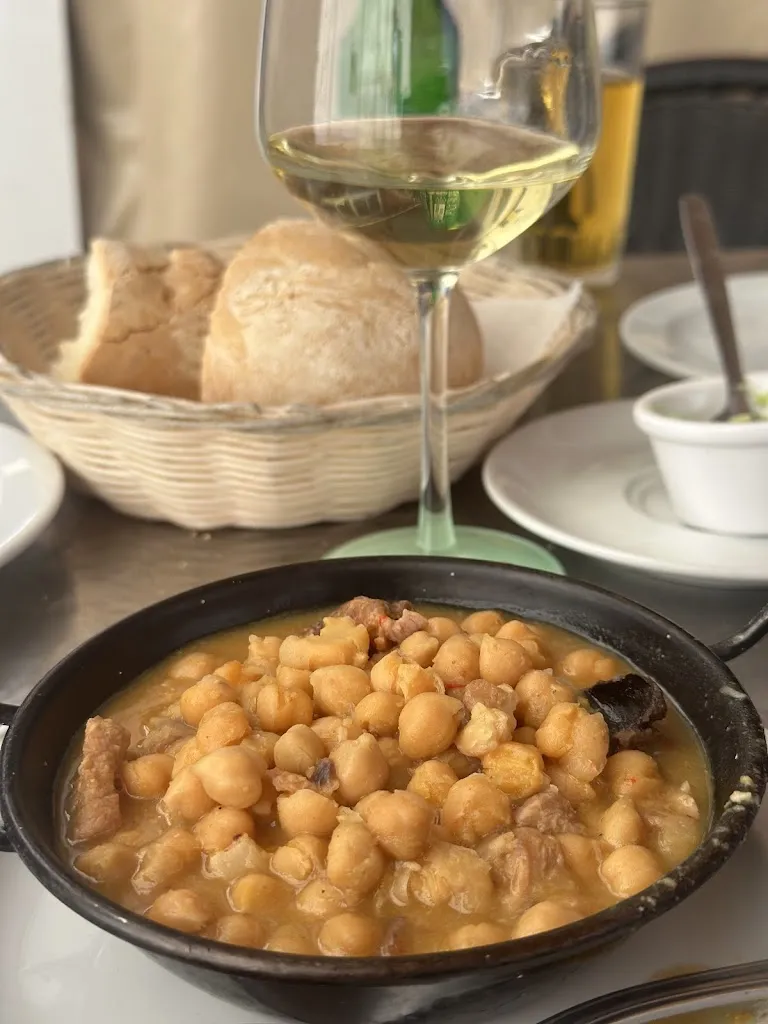 Simin Eshaghi_Restaurante El Chiringuito de Firgas_Firgas_review