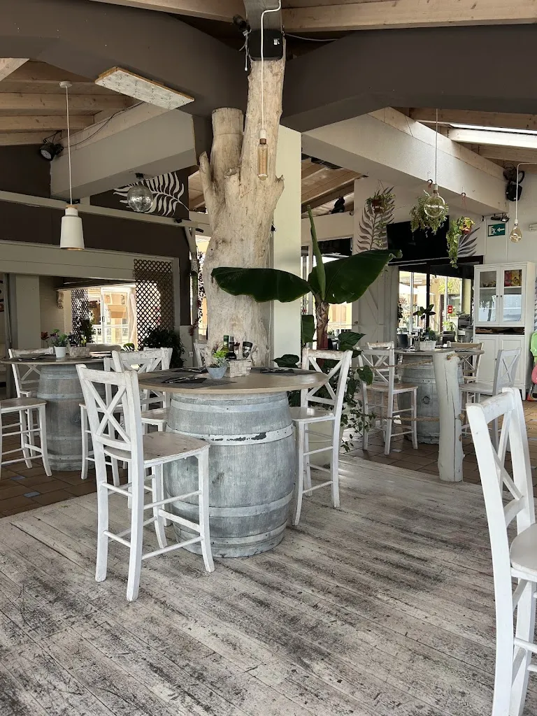 B-Side Cafe_Costa Calma_slider_image_3